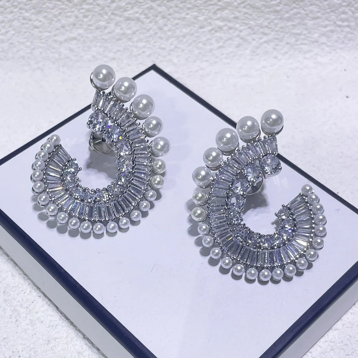 Charms Pearl Necklace Original 2025 New Fine Jewelry Set Love Pearl Earring Bracelet for Women Party Jewelry Accessories Gift