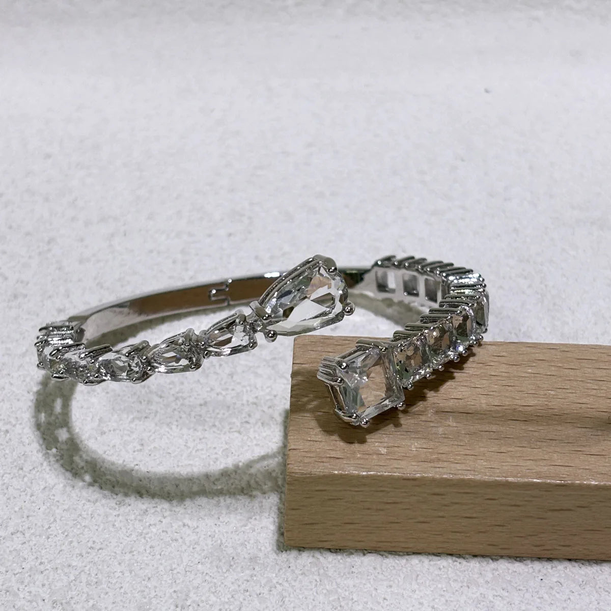 Charms Pearl Necklace Original 2025 New Fine Jewelry Set Love Pearl Earring Bracelet for Women Party Jewelry Accessories Gift